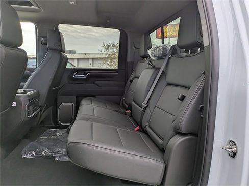 New 2026 GMC Sierra 3500 Denali w/ Denali Reserve Package image 13