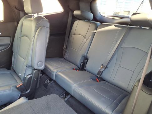 Used 2023 Buick Enclave Essence w/ Experience Buick Package image 21