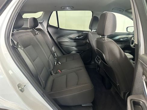 Used 2022 GMC Terrain SLE FWD image 27