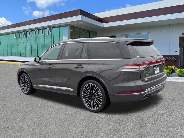 Certified 2023 Lincoln Aviator Black Label w/ Dynamic Handling Package AWD/4WD image 6