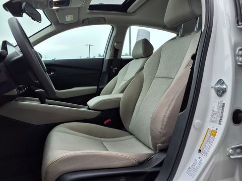 Used 2024 Honda Accord EX image 6