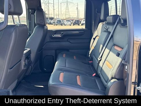 Used 2024 GMC Sierra 2500 AT4 w/ AT4 Premium Plus Package image 25