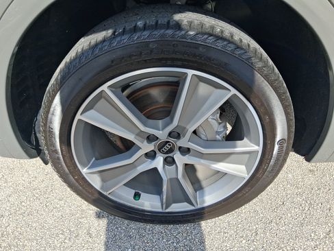 Used 2025 Audi Q5 2.0T Premium AWD/4WD image 18