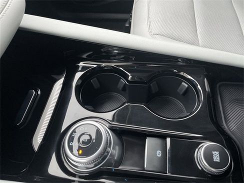 Used 2025 Ford Explorer Platinum w/ LUX Leather Package image 20