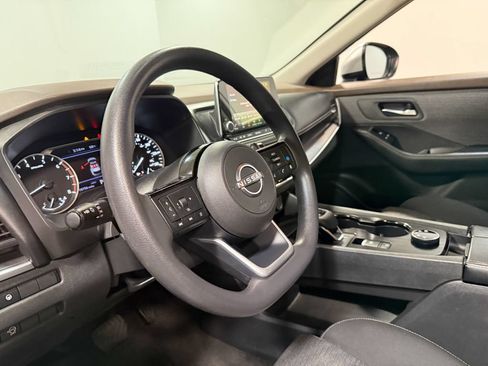 Used 2023 Nissan Rogue SV AWD/4WD image 73