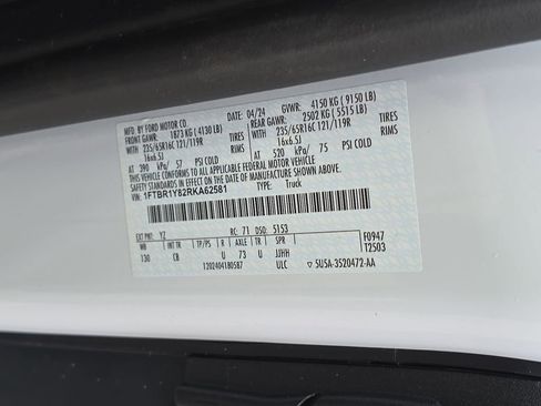 Used 2024 Ford Transit 250 Low Roof w/ Exterior Upgrade Package image 34