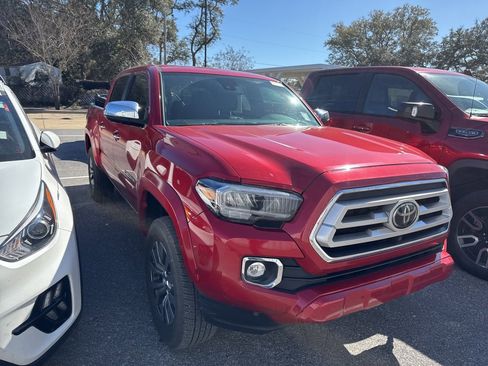 Used 2023 Toyota Tacoma Limited image 3