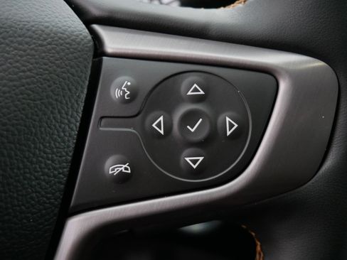 Used 2023 GMC Terrain AT4 w/ LPO, Floor Liner Package image 28