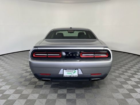 Used 2017 Dodge Challenger SXT w/ Super Sport Group (SS/T) image 8