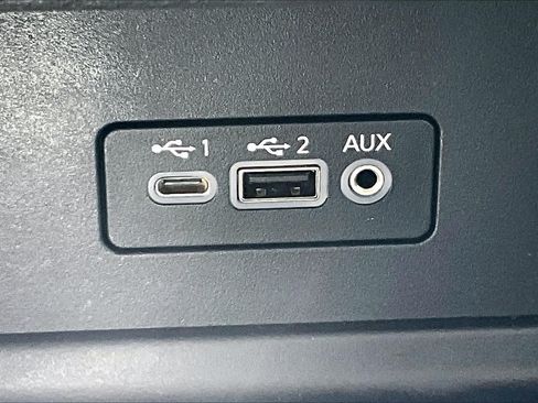 Used 2023 Nissan Sentra SV w/ All-Weather Package FWD image 31