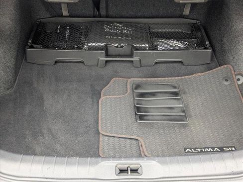 Used 2023 Nissan Altima 2.5 SR w/ SR Premium Package image 6