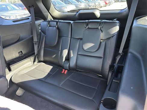 Used 2022 Ford Explorer ST w/ ST Street Pack image 11