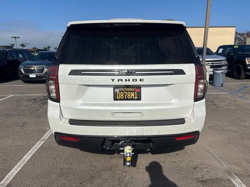 Used 2021 Chevrolet Tahoe Z71 w/ Z71 Signature Package AWD/4WD image 3