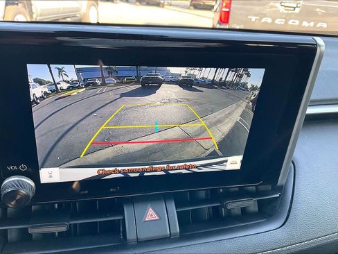 Used 2023 Toyota RAV4 XLE image 26