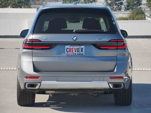 New 2026 BMW X7 xDrive40i w/ Premium Package image 6