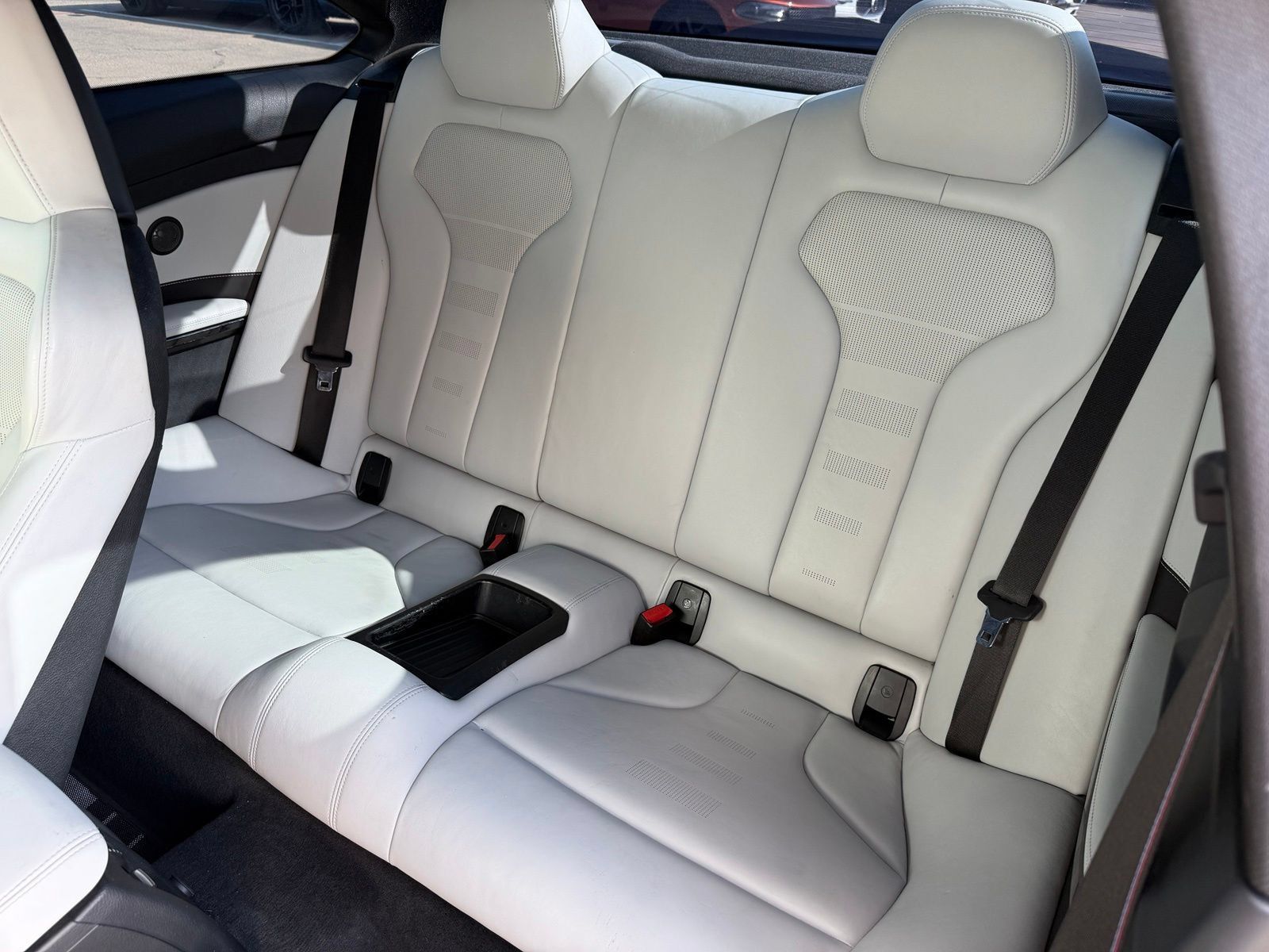 Used 2017 BMW M4 Coupe RWD image 30