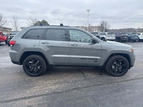 Used 2021 Jeep Grand Cherokee Freedom Edition image 9