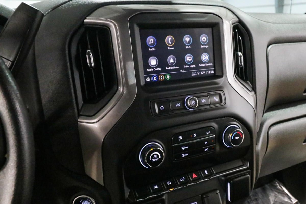 Used 2023 Chevrolet Silverado 1500 Custom AWD/4WD image 19