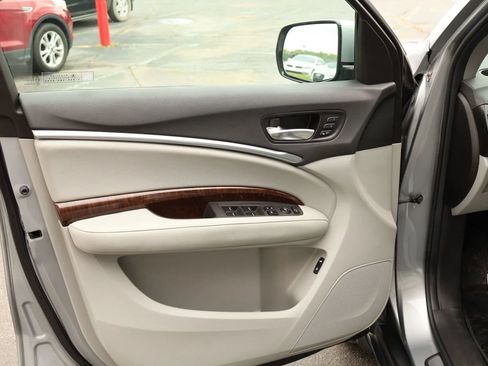 Used 2020 Acura MDX FWD image 9