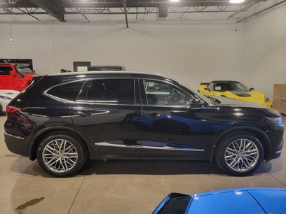 Used 2023 Acura MDX SH-AWD w/ Advance Package