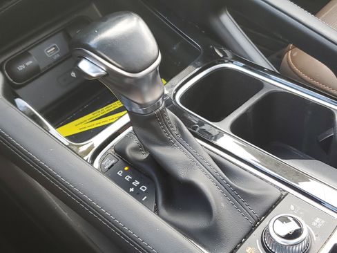 Used 2021 Kia Telluride SX w/ SX Prestige Package image 23