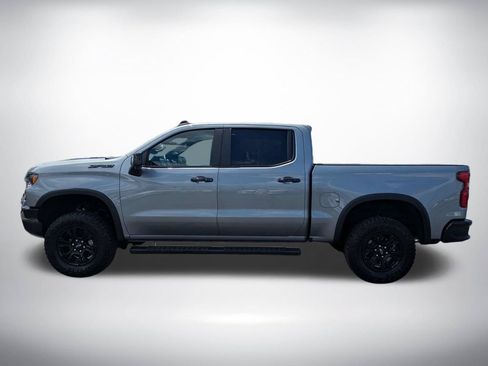 Used 2023 Chevrolet Silverado 1500 ZR2 w/ Technology Package AWD/4WD image 7