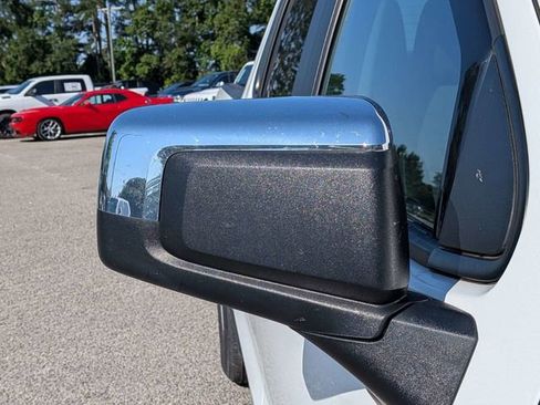 Used 2022 Chevrolet Silverado 1500 LT RWD image 11
