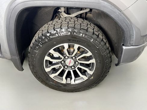 Used 2021 GMC Sierra 1500 AT4 image 32