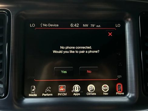 Used 2015 Dodge Challenger R/T RWD image 34