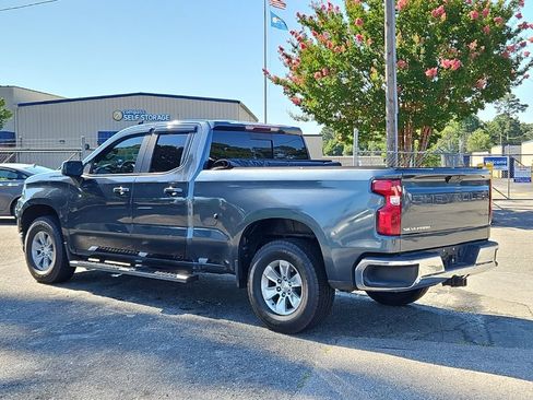 Used 2021 Chevrolet Silverado 1500 LT w/ Convenience Package II AWD/4WD image 5