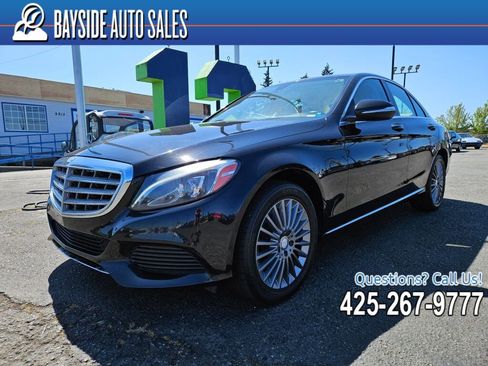 Used 2015 Mercedes-Benz C 300 C 300 4MATIC image 1