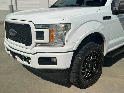 Used 2018 Ford F150 XLT w/ Equipment Group 302A Luxury RWD image 2