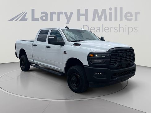 New 2026 RAM 2500 Tradesman AWD/4WD image 7