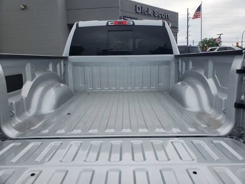 New 2026 RAM 1500 Big Horn AWD/4WD image 9