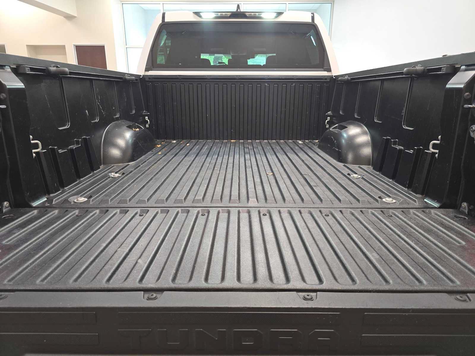 Certified 2025 Toyota Tundra SR5 AWD/4WD image 30