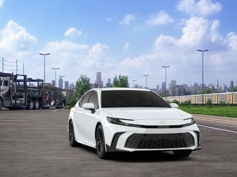 New 2026 Toyota Camry SE image 16