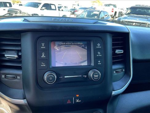 Used 2022 RAM 1500 Big Horn w/ Level 1 Safety Group image 21