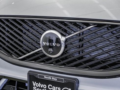 New 2026 Volvo XC60 T8 Ultra w/ Protection Package Premier AWD/4WD image 8
