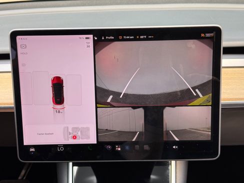 Used 2021 Tesla Model Y Long Range AWD/4WD image 34