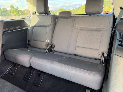 Certified 2025 Ford Expedition Active AWD/4WD image 19