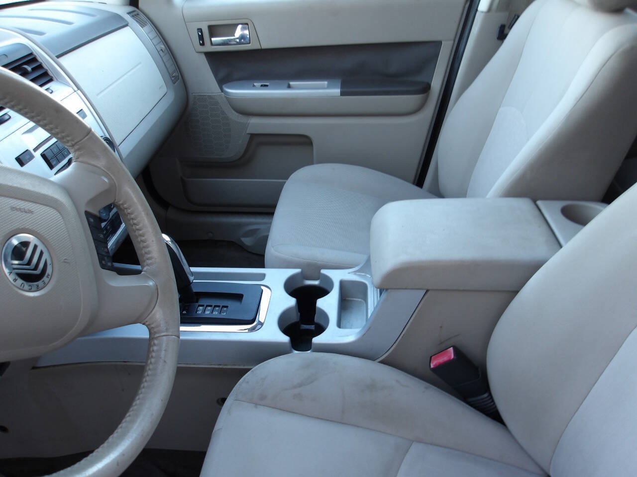 Used 2010 Mercury Mariner 2WD image 19