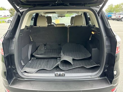 Used 2019 Ford Escape Titanium FWD image 42