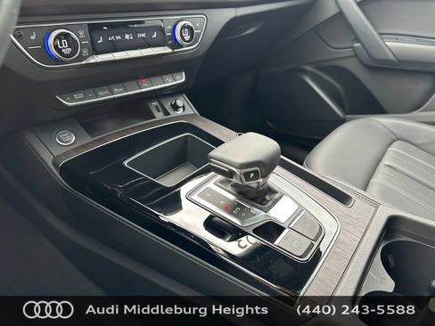 Certified 2023 Audi Q5 2.0T Premium w/ Convenience Package AWD/4WD image 36