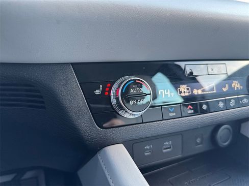 Used 2022 Mitsubishi Outlander SEL image 30