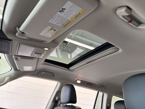 Used 2024 Nissan Armada Platinum w/ Captain's Chairs Package image 19