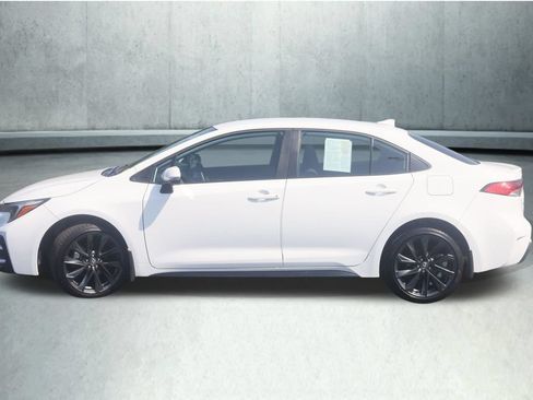 Used 2025 Toyota Corolla SE FWD image 23