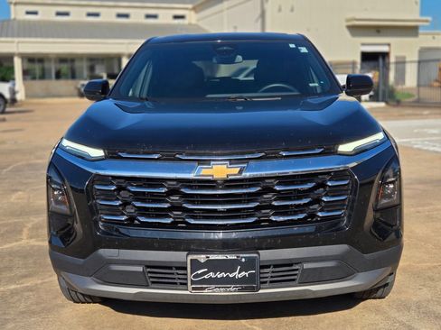 Used 2026 Chevrolet Equinox LT w/ Convenience Package II FWD image 2