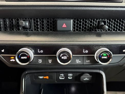 Used 2025 Honda CR-V Sport-L image 17