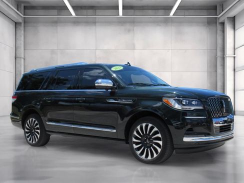 Used 2023 Lincoln Navigator L Black Label AWD/4WD image 1