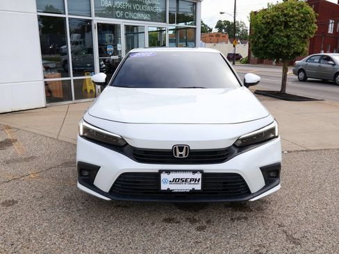 Used 2022 Honda Civic Touring image 8